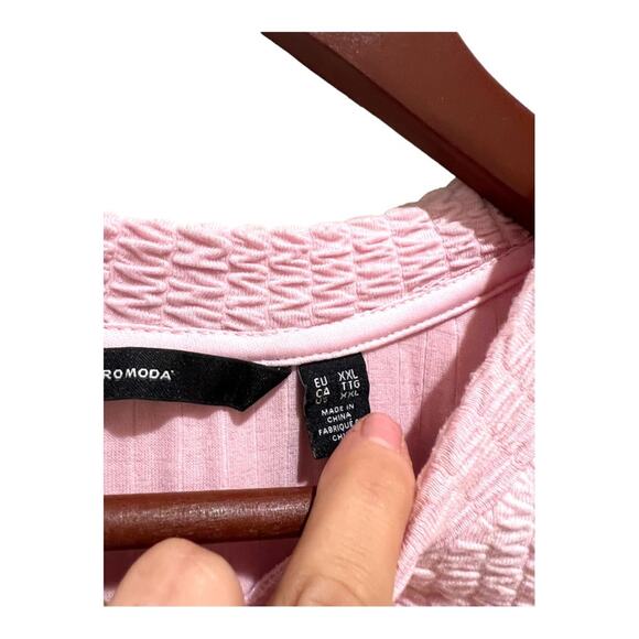 Vero Moda Hela Pink Sweatshirt Crop Top with Statement Long Puff Sleeves - Picture 5 of 7